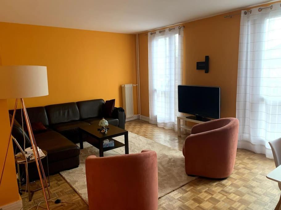 Appartement Chic, Au Pied Du Metro Ligne 14 Villejuif Kültér fotó
